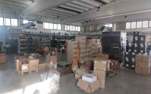 VENDESI CAPANNONE VIA ANDRIA