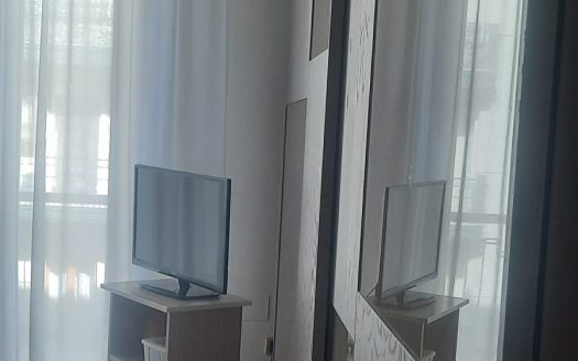 VENDESI APPARTAMENTO VIA PERRONE CAPANO, 28