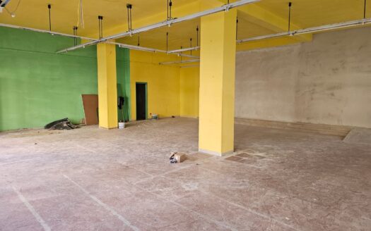 AFFITTASI LOCALE VIA AMENDOLA, 21-23-25