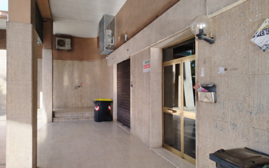 VENDESI APPARTAMENTO VIA POZZO PIANO, 7