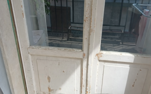 VENDESI APPARTAMENTO VIA POSTUMIA, 3