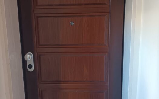 AFFITTASI APPARTAMENTO ARREDATO VIA CAMBIO, 19