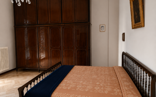 VENDESI APPARTAMENTO VIA MARHERITA DI BORGOGNA, 74