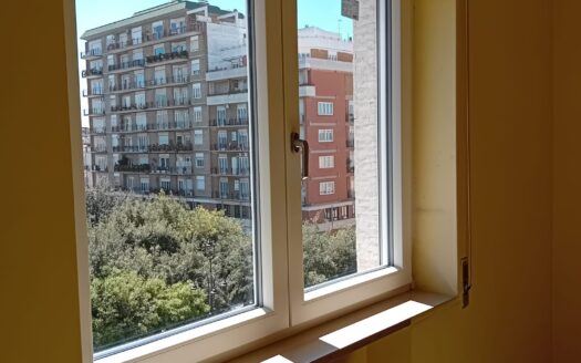 AFFITTASI APPARTAMENTO PIAZZA DELLA REPUBBLICA, 61