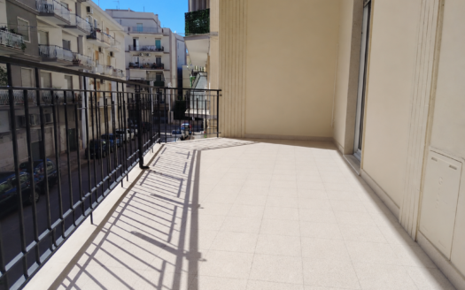 APPARTAMENTO VENDESI VIA CAPOSELE, 15