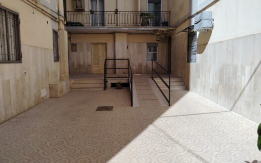 APPARTAMENTO VENDESI VIA CAPOSELE, 15
