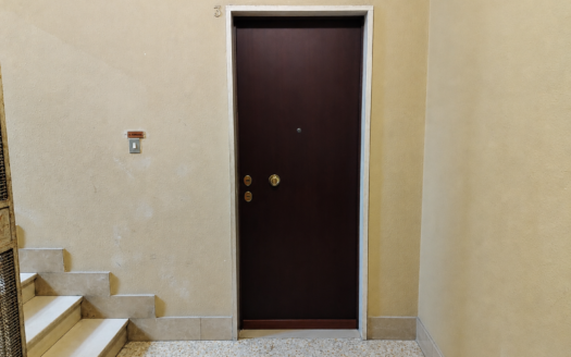 APPARTAMENTO VENDESI VIA CAPOSELE, 15