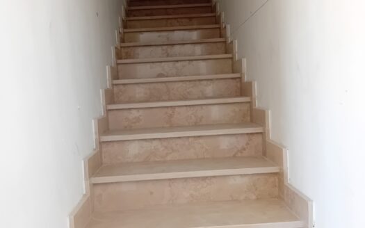 VENDESI VILLA VIA DE MIRTI