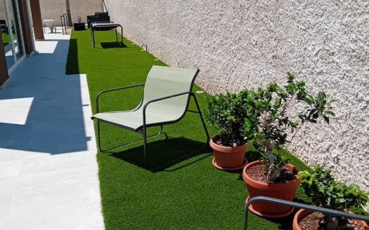 VENDESI VILLA VIA DE MIRTI