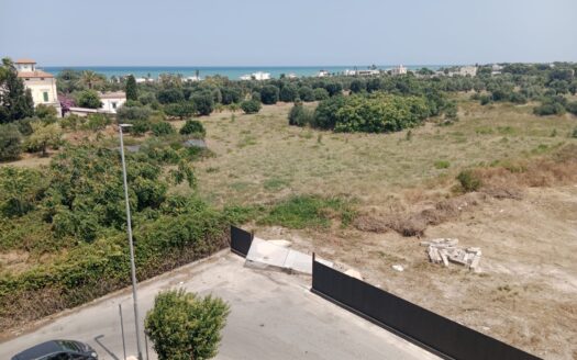 VENDESI APPARTAMENTO VIA BORSELLINO