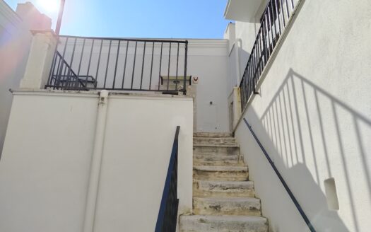 VENDESI APPARTAMENTO VIA DOGANA VECCHIA, 17