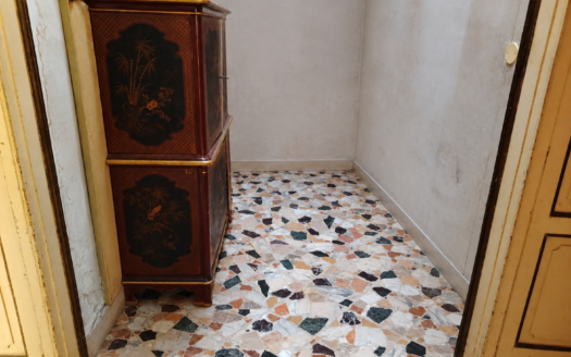 VENDESI PALAZZINA VIA SAN GERVASIO, 27