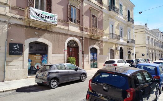 VENDESI PALAZZINA VIA SAN GERVASIO, 27