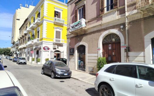 VENDESI PALAZZINA VIA SAN GERVASIO, 27