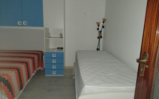 VENDESI APPARTAMENTO VIA TREVISO, 4