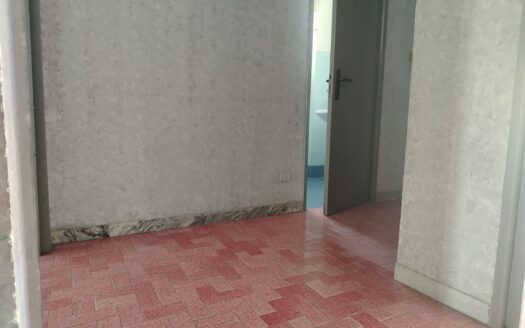 VENDESI APPARTAMENTO GALLERIA, 15