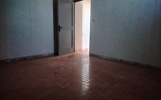 VENDESI APPARTAMENTO GALLERIA, 15